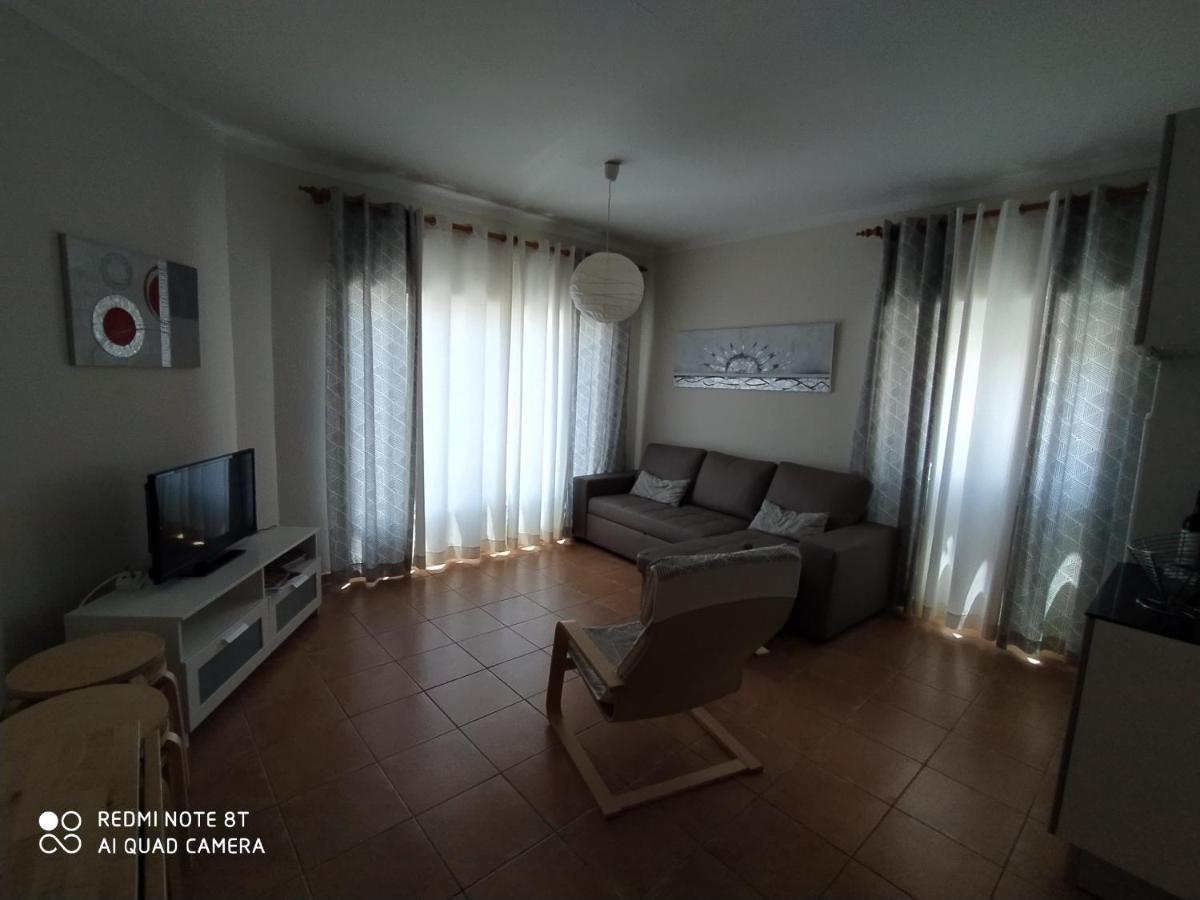Sea View Apartment Портиман Екстериор снимка